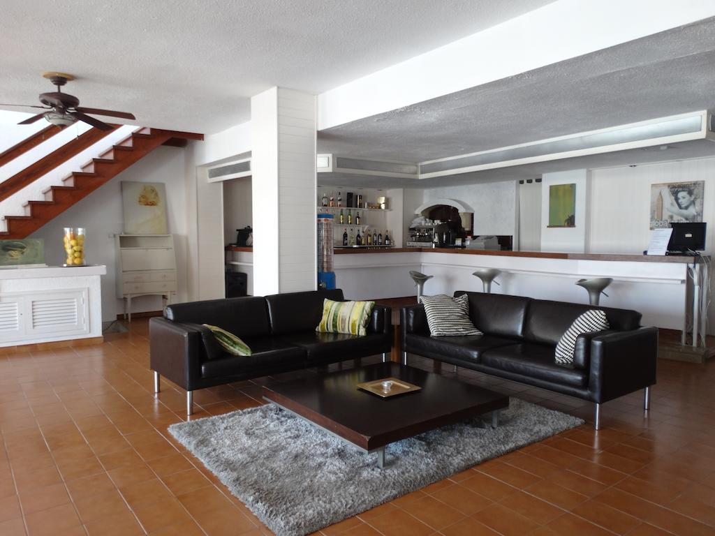 Hostal Flamenco Can Picafort  Exterior foto